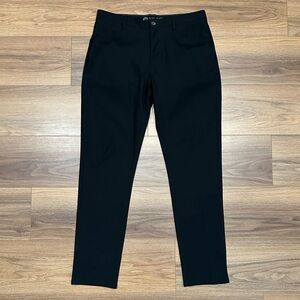 Vuori Meta Pant in Black Size 34